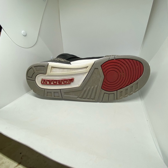 Gently used Jordan Spizike Black Cement Size 9 - Picture 10 of 14